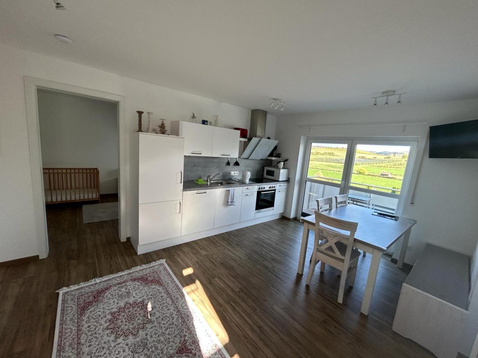 3 Zimmer Neubauwohnung In Der Schwaebischen Toskana Löwenstein Buitenkant foto