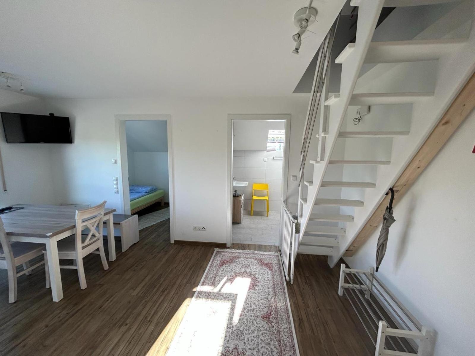 3 Zimmer Neubauwohnung In Der Schwaebischen Toskana Löwenstein Buitenkant foto