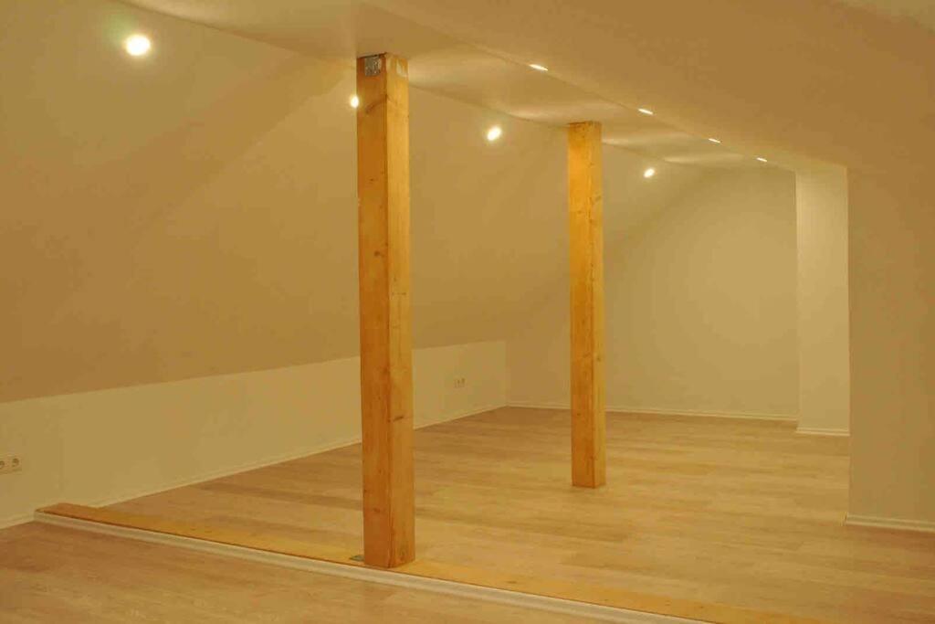 3 Zimmer Neubauwohnung In Der Schwaebischen Toskana Löwenstein Buitenkant foto