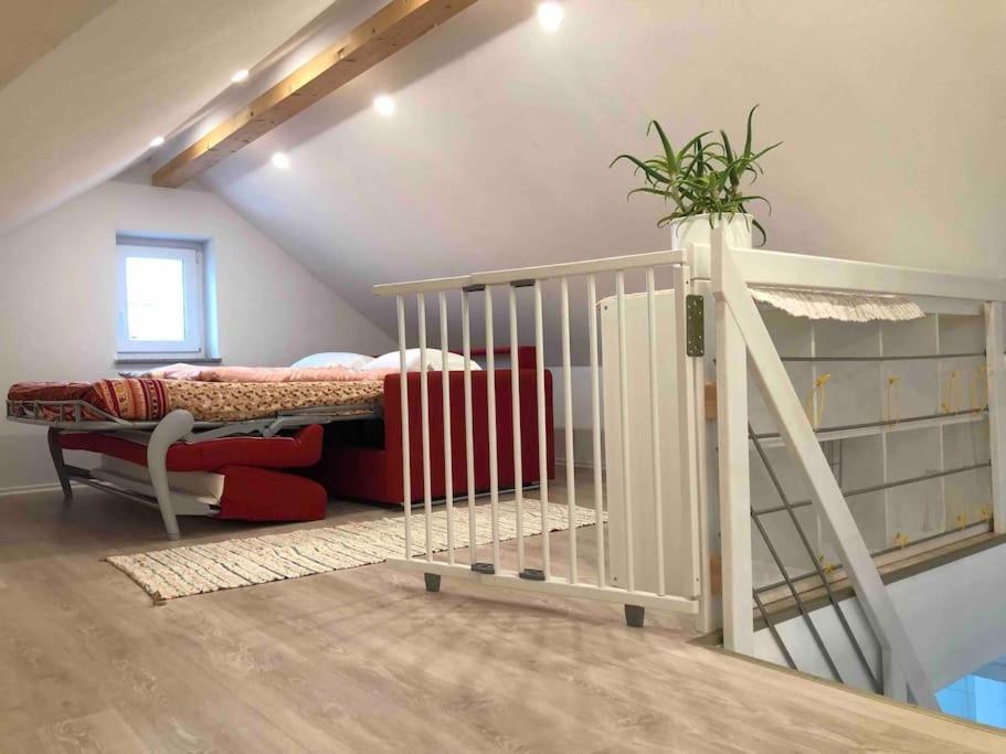 3 Zimmer Neubauwohnung In Der Schwaebischen Toskana Löwenstein Buitenkant foto